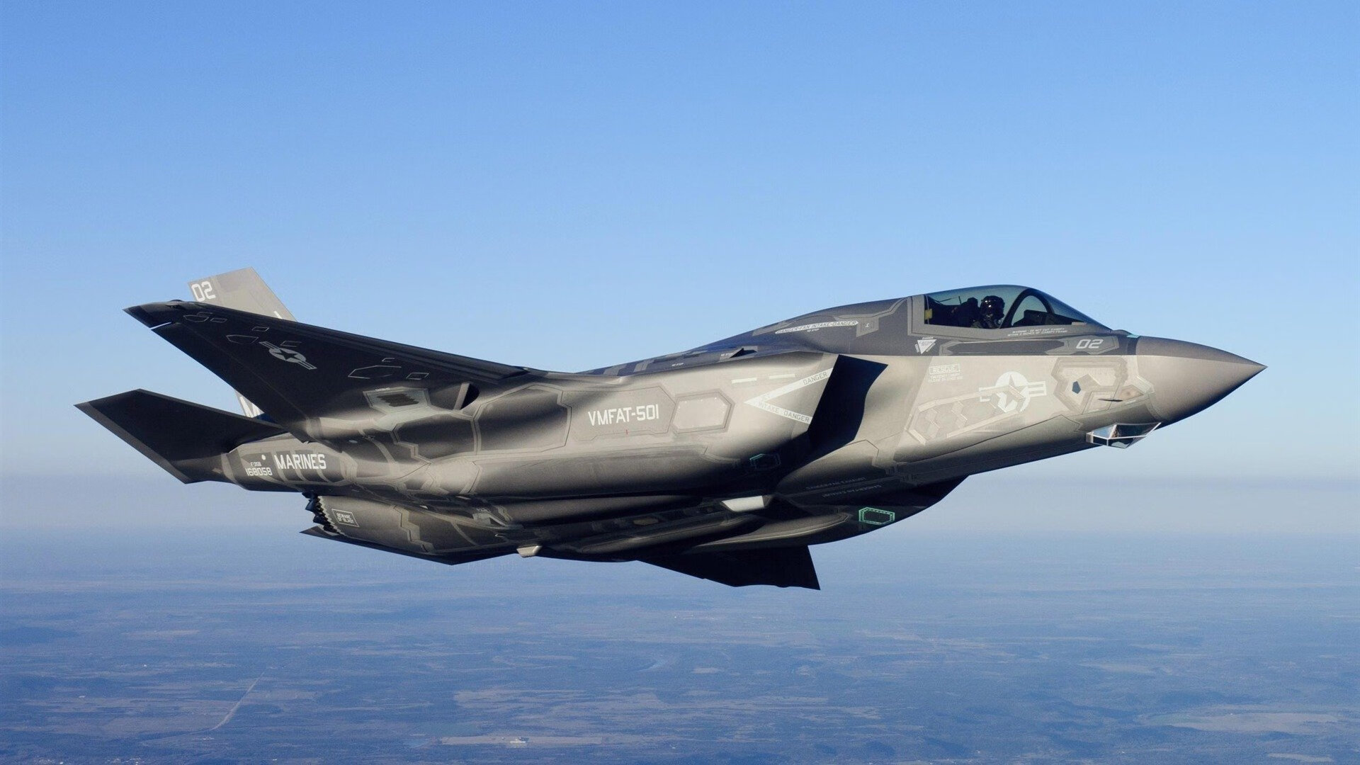 黎巴嫩男篮在西亚锦标赛中迎战众强队，展现强大实力