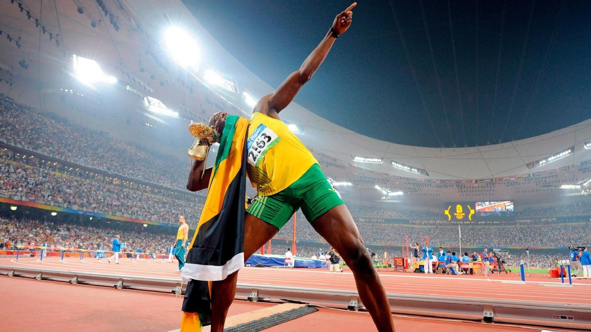 莱万个人第220球,德甲史上顶级射手再创纪录,德甲 莱万